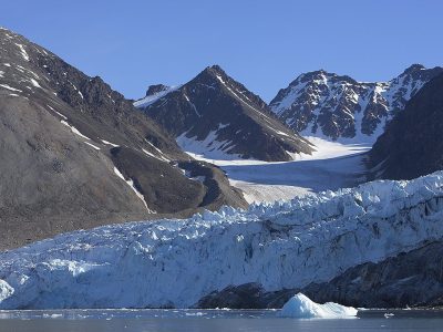 phoca_thumb_l_Kongsfjorden_-_isbre